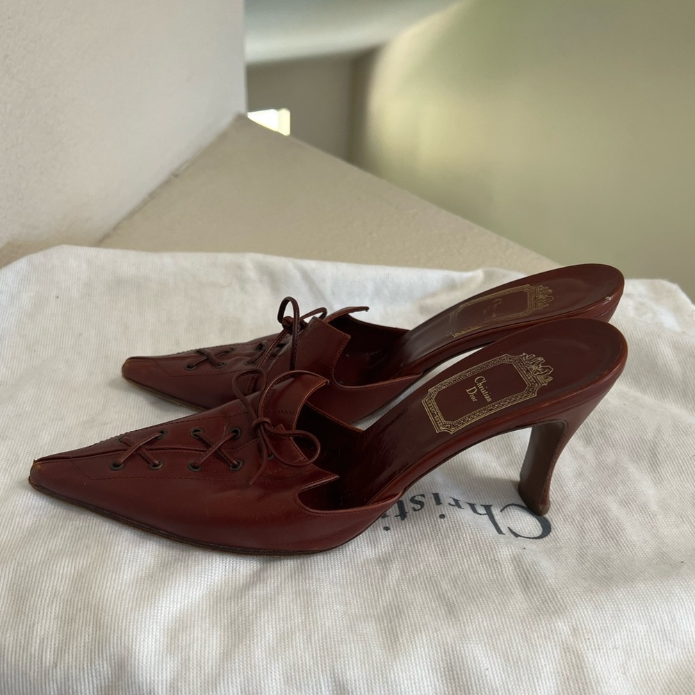 Christian Dior Brown  leather point toes mules/slides heel’s‎ sandals. Size 6 - Picture 2 of 10